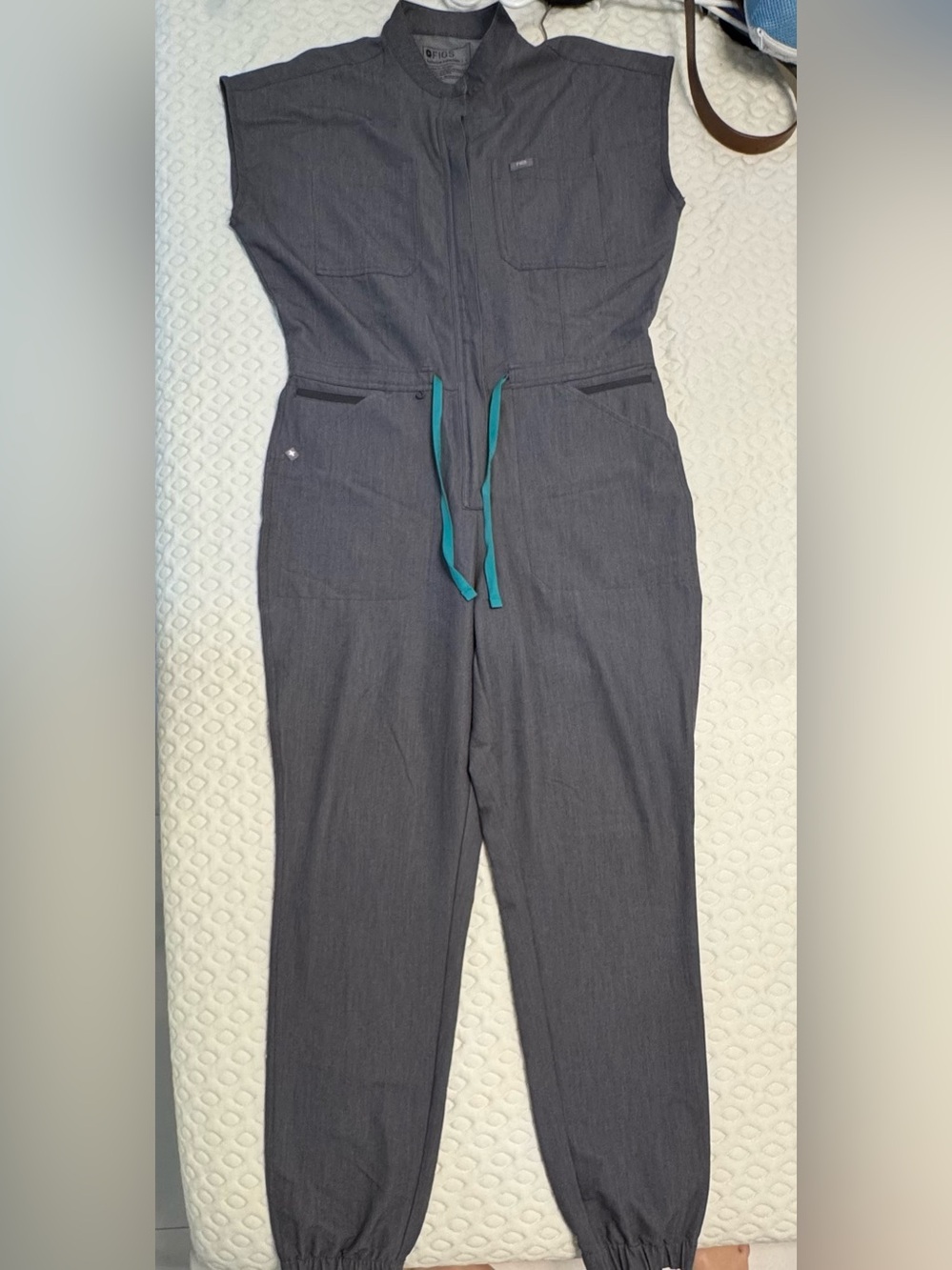 Figs (color)Graphite Jumpsuit in Size L regular